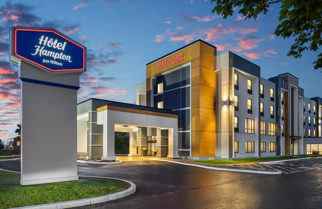 Hampton Inn & Suites Montreal-Dorval-1